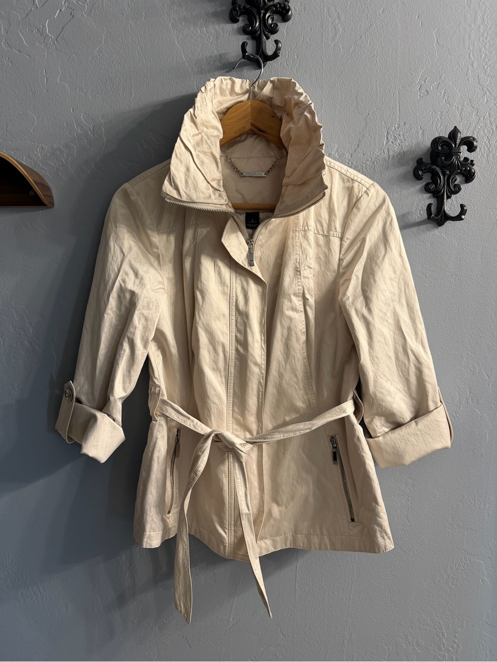 White House Black Market Light Beige Belted Trench Jacket